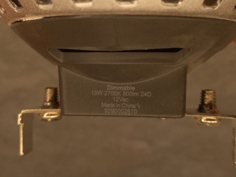 Philips Lampade: Philips AR111 15w G53 – Usato da Bofflens venduto da Ptitphilou 3