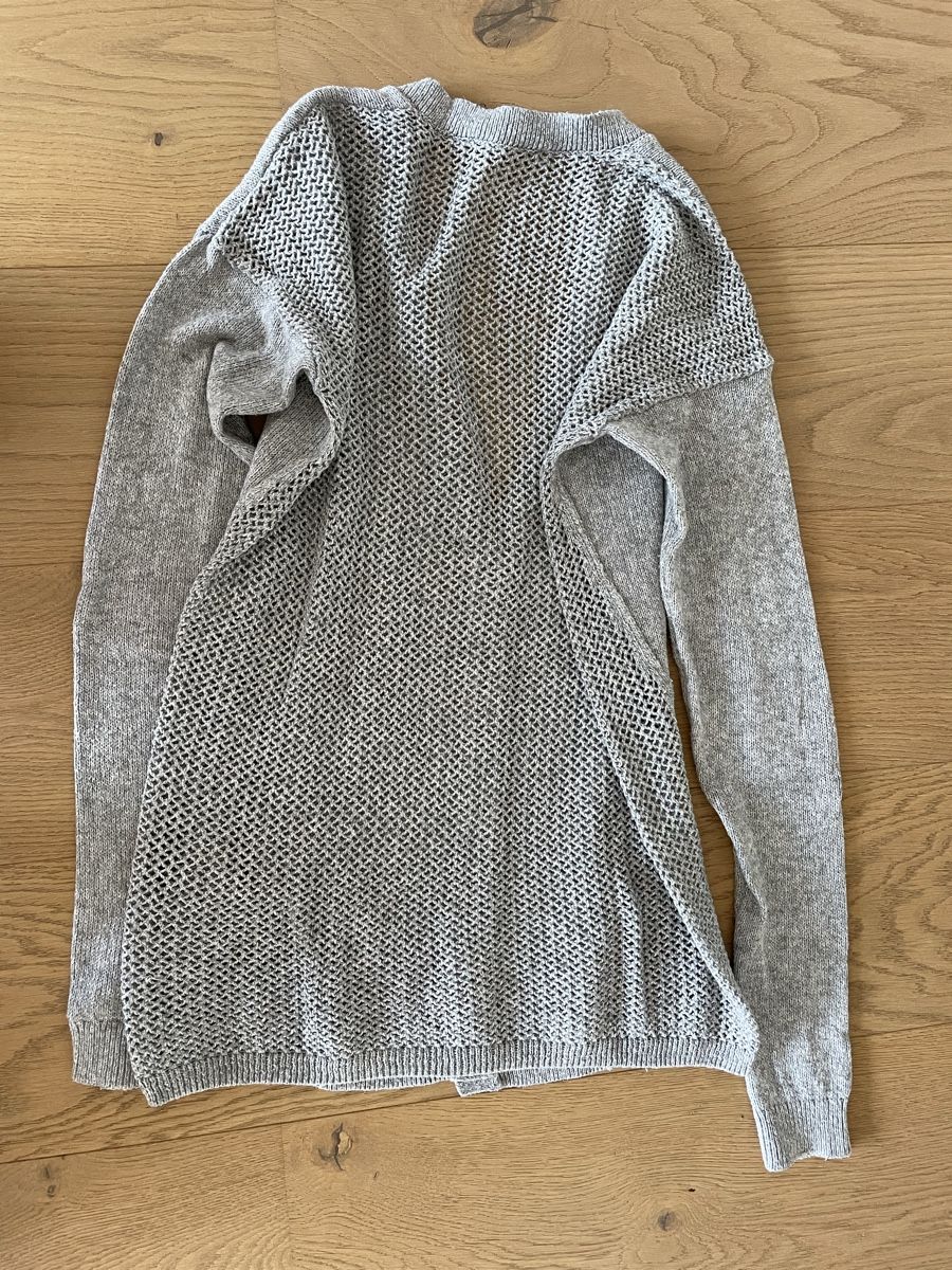 Hollister Bolero: Damen Strickjacke grau Grösse S – Usato da Gümligen venduto da ani_c7v6 1