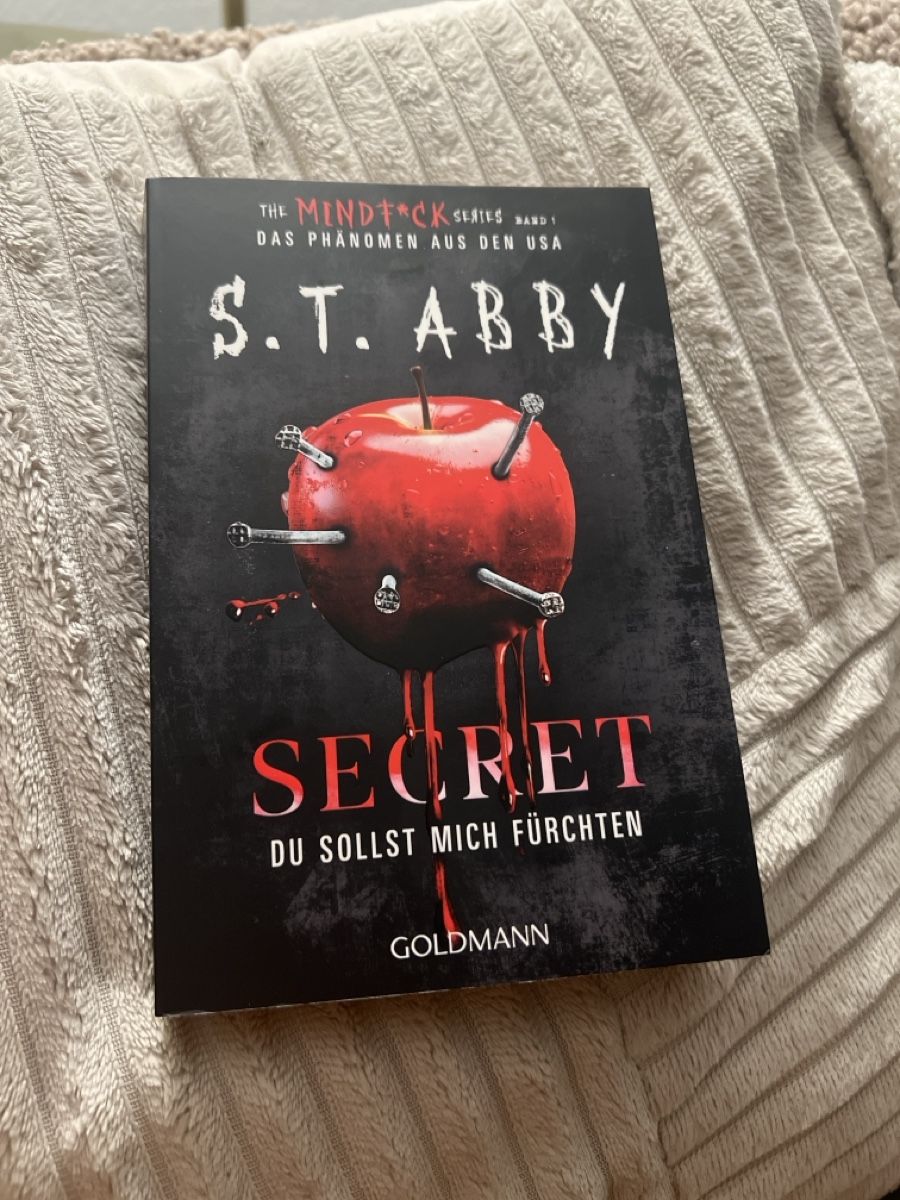 Libri: Buch S.T. Abby SECRET Roman – Usato da Ottenbach venduto da ced_vw9h