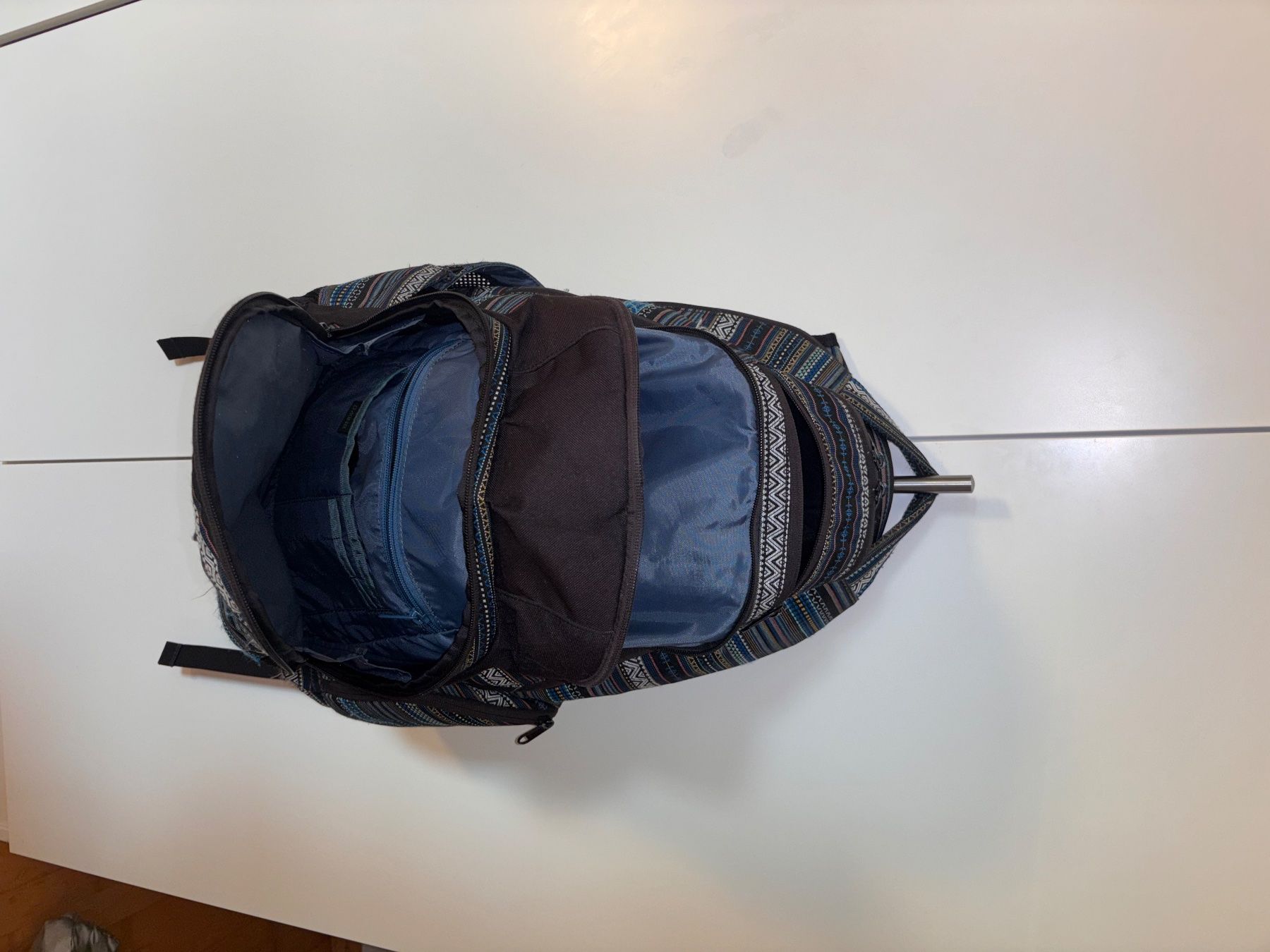 Dakine Zaini: Dakine Rucksack gemustert – Usato da Erlen venduto da xdi_yy28 4