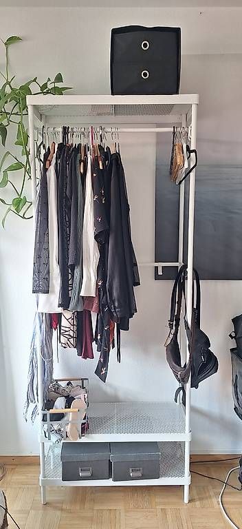 Garderobe: Garderobe, Kleider Aufbewahrung – Gebraucht aus Bern von bikergirl96
