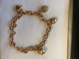 Bracelet doré à breloques cœurs - Accessoire de mode
