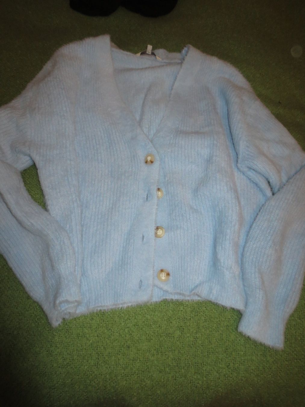 Giacche: Hellblaue Kuscheljacke durchgeknöpft... XL = 42 – Usato da Männedorf venduto da Livingston