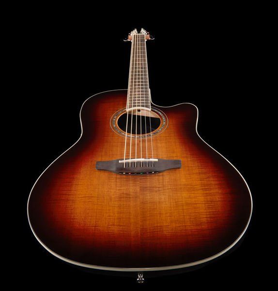 Strumenti musicali: Gitarre Ovation – Usato da Bellmund venduto da Nussmusic