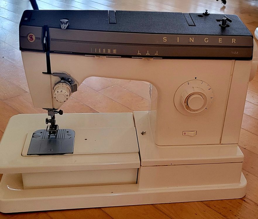 Nähmaschine Singer (Gebraucht) in Killwangen für CHF 10 – mit Lieferung ...