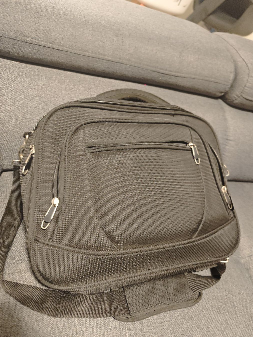 Taschen: Laptoptasche  – Gebraucht aus Altstätten SG von kul_5mr7
