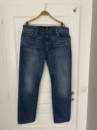 Jean 7 for all mankind, T.38
