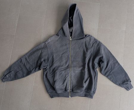 Favela Hoodie mit Reissverschluss, Grösse M