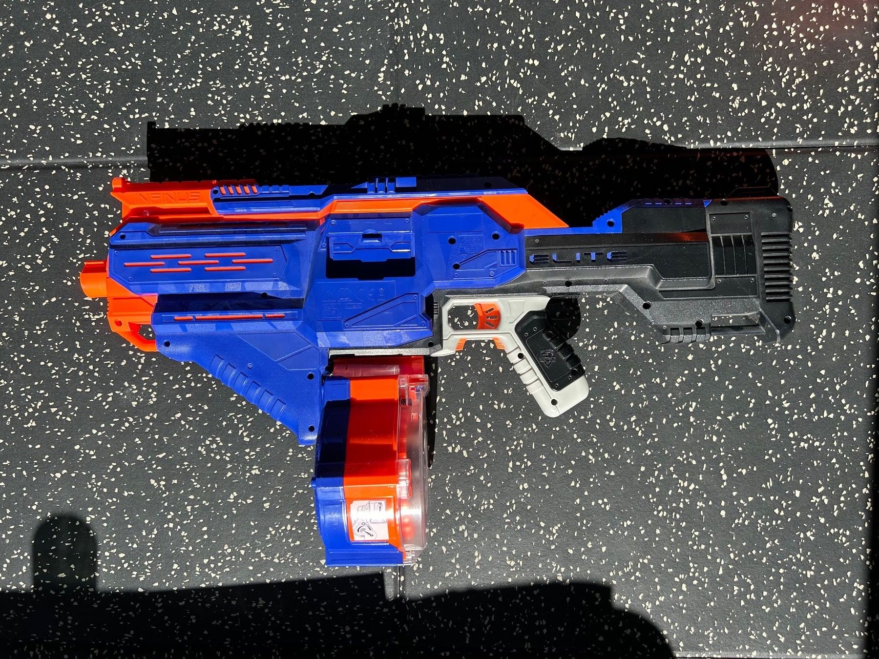 Nerf Giocattoli: Elektrische Nerf Guns inklusive Schüsse – Usato da Birmenstorf AG venduto da Sail13 2