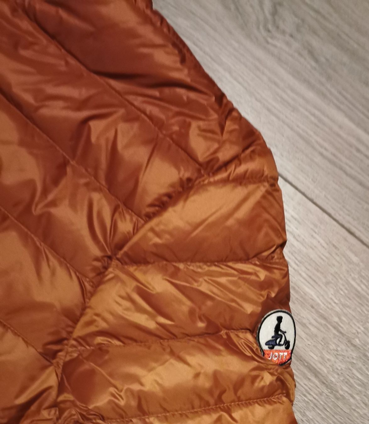 Jott Giacche: Doudoune JOTT taille L neuve – Nuovo e nell'imballaggio originale da Rapperswil SG venduto da ape_m8s2 3