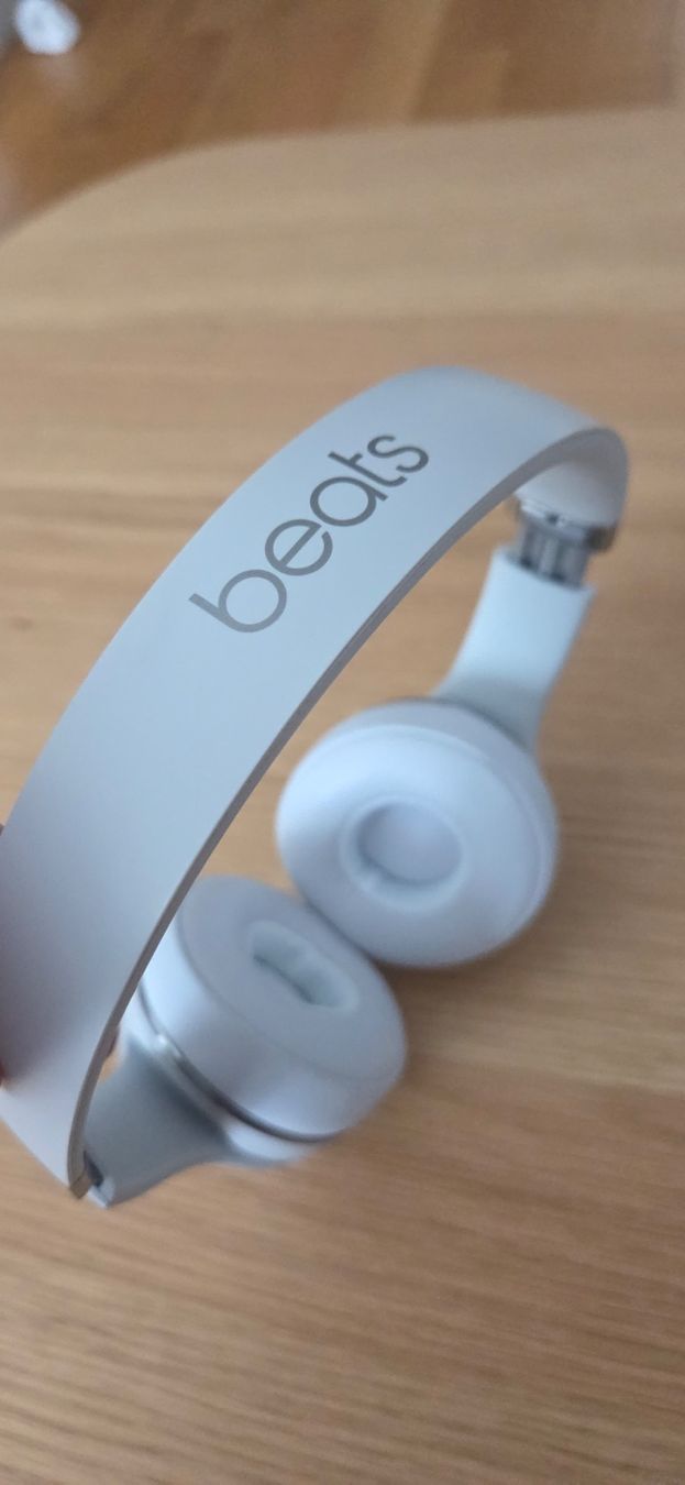 Beats Cuffie: Beats Solo3 grau, TOP Zustand – Usato da Wangen ZH venduto da Benihas 4