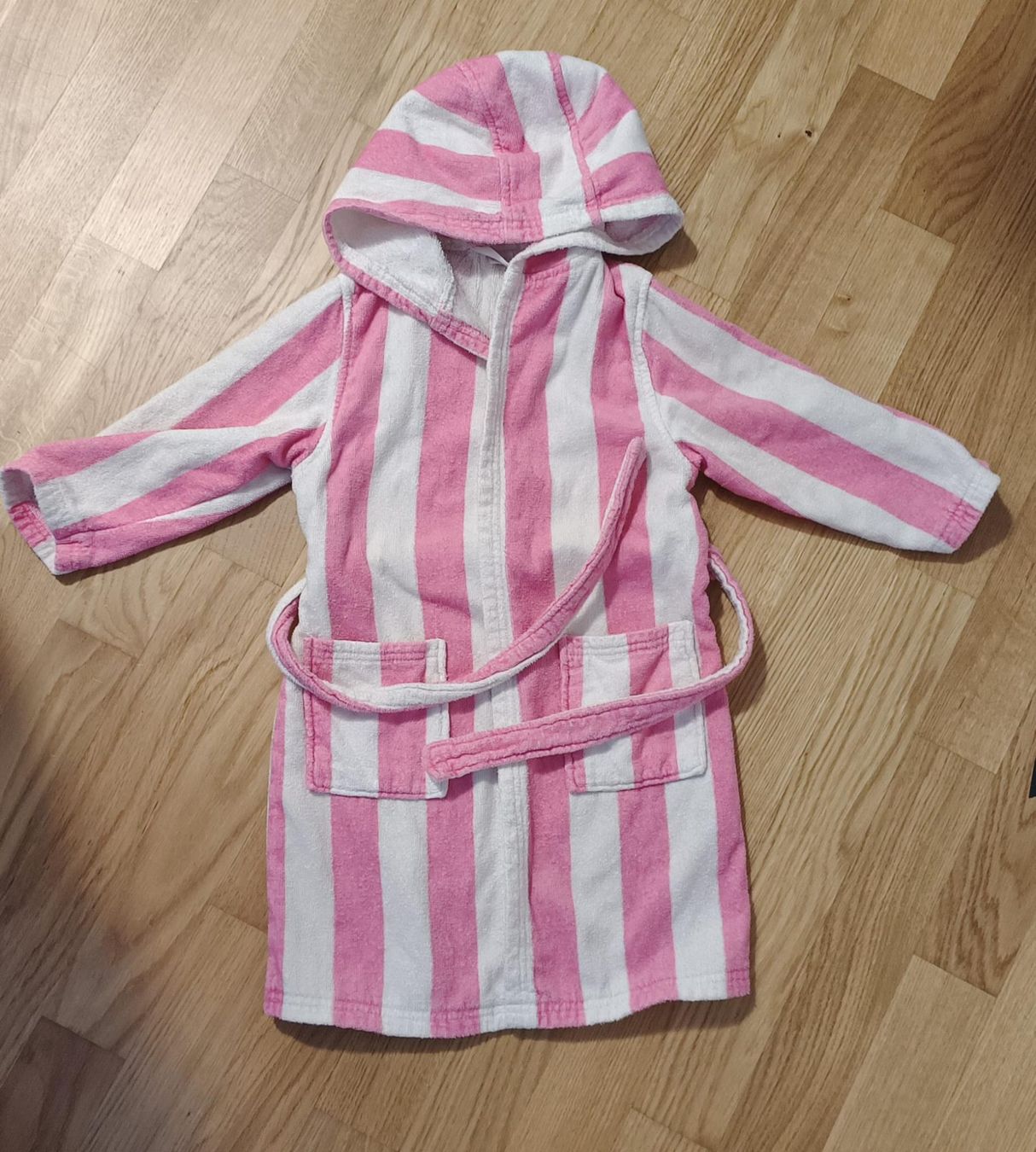 H&M Accappatoi: Bademantel 98/104 H&M – Usato da Muri AG venduto da Suiphi