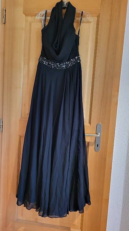 Vestiti: Schwarzes Abendkleid – Usato da Muolen venduto da Simi897
