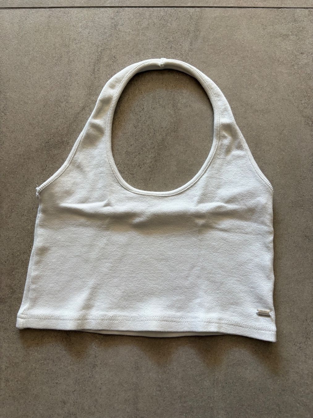 Pull&Bear Kleiderpakete: 3 Pull&Bear Neckholder-Tops Gr. M – Gebraucht aus Basel von El_Haraldo 1