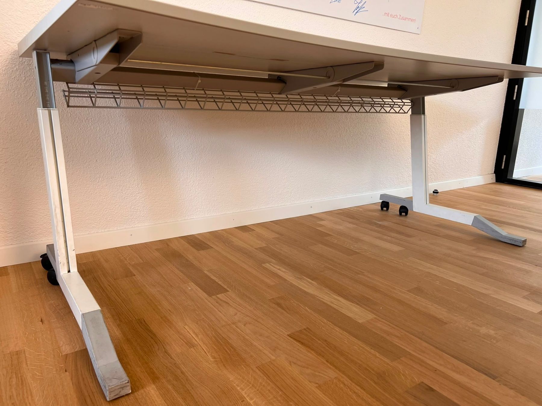 Schreibtische: 1x Schreibtisch Büro Elan – Gebraucht aus Safenwil von melvoo 1