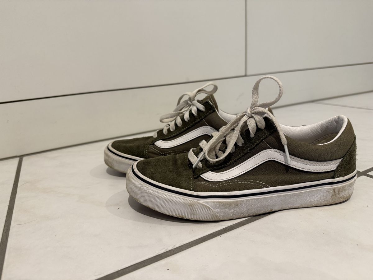 Vans Damenschuhe: Vans Old Skool Sneaker Khaki Gr. 38 – Gebraucht aus Oberentfelden von _nadinegerber_ 1