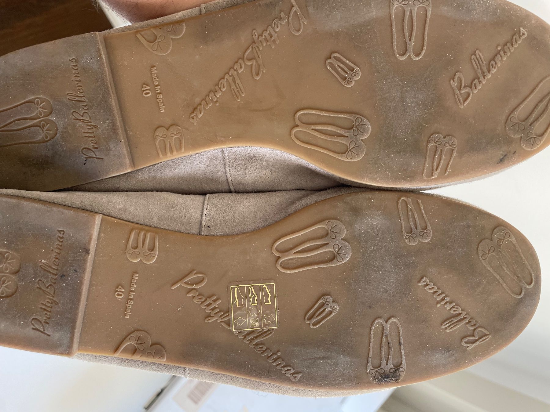 Scarpe da donna: Pretty Ballerinas, Top Zustand, Gr. 40, hellgrau – Usato da Zürich venduto da Robin_zh2 1