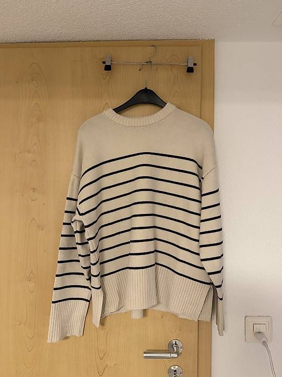 Maglioni & Felpe: Zara Pullover mit Streifen – Usato da Rorschach venduto da Tara234