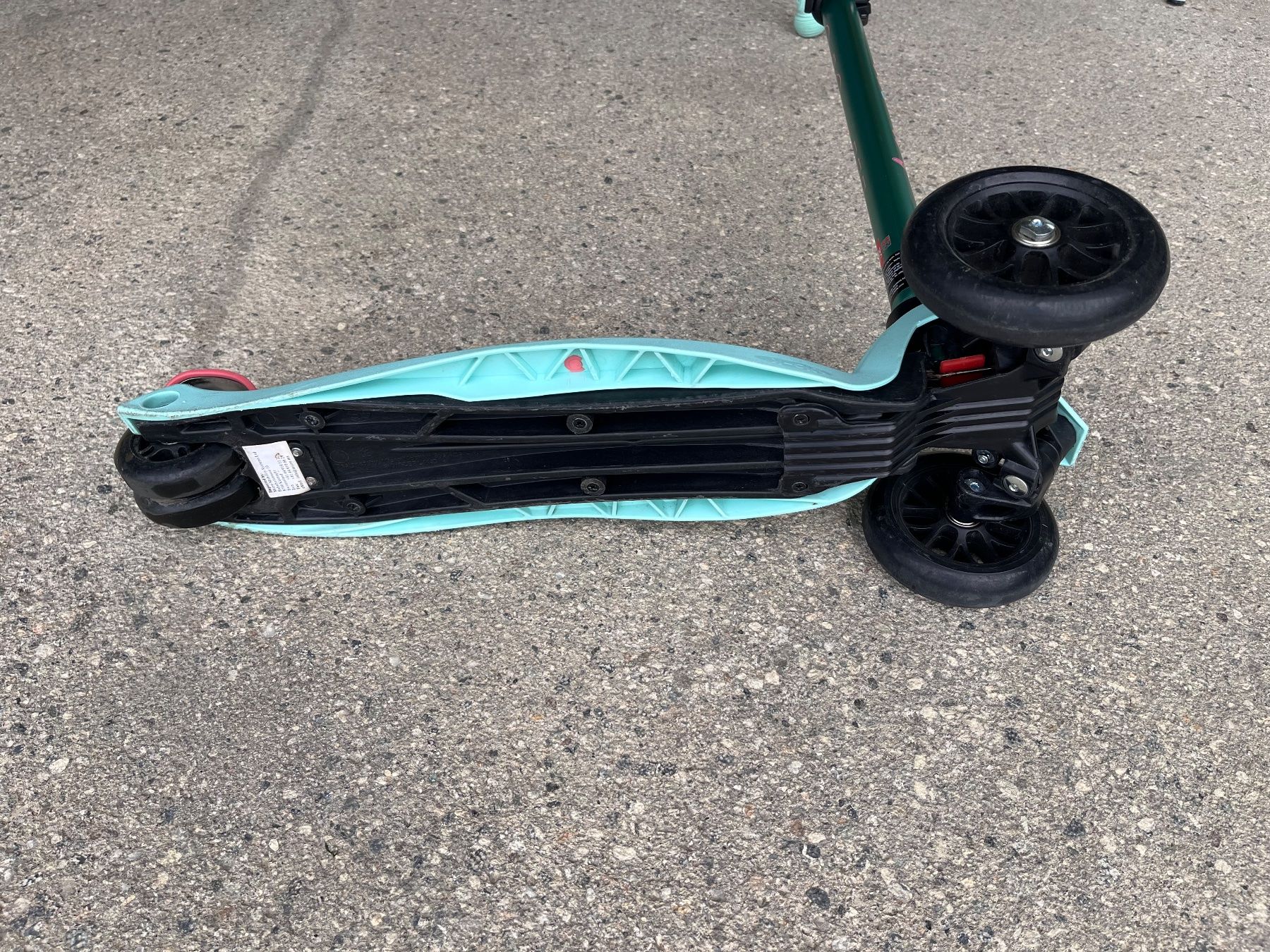Micro Kickboard: Scooter / Trottinett: Maxi Micro Deluxe, Mint – Usato da Nendeln venduto da look4you 3