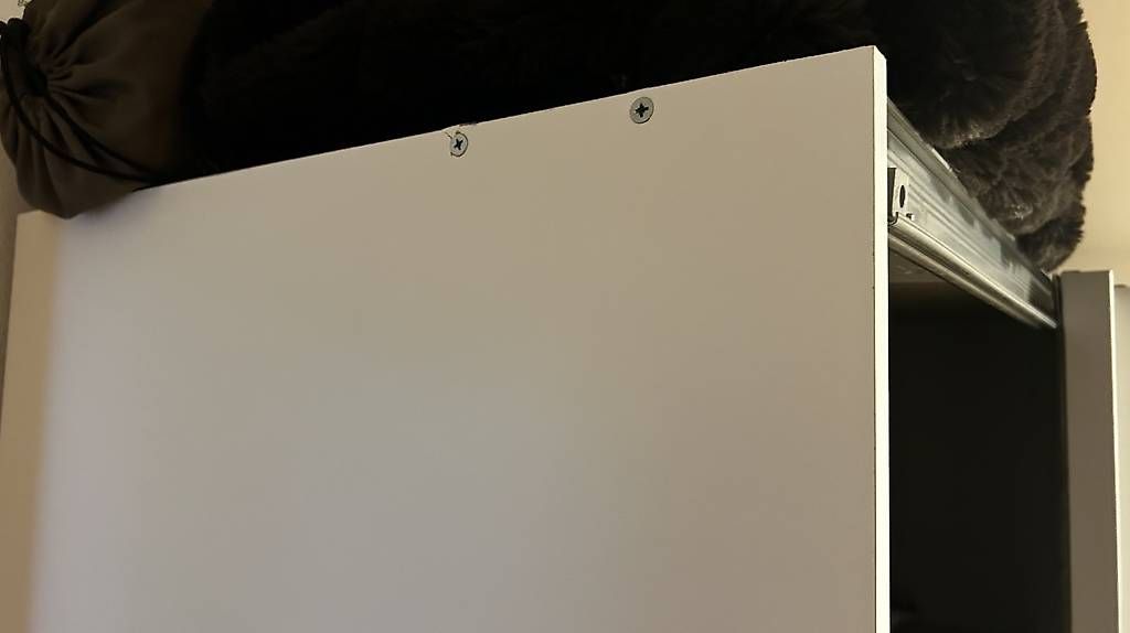 Schränke: Armoire IKEA à donner – Gebraucht aus Charmey (Gruyère) von MrYerly 1
