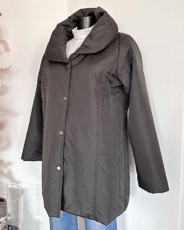Gr 46/48 ANNE DE LANCAY Übergangs Jacke ultraleicht TOP Zust