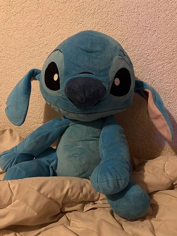 Spielzeuge: Stitch Plüsch  – Gebraucht aus Brienz BE von sna_d9ls