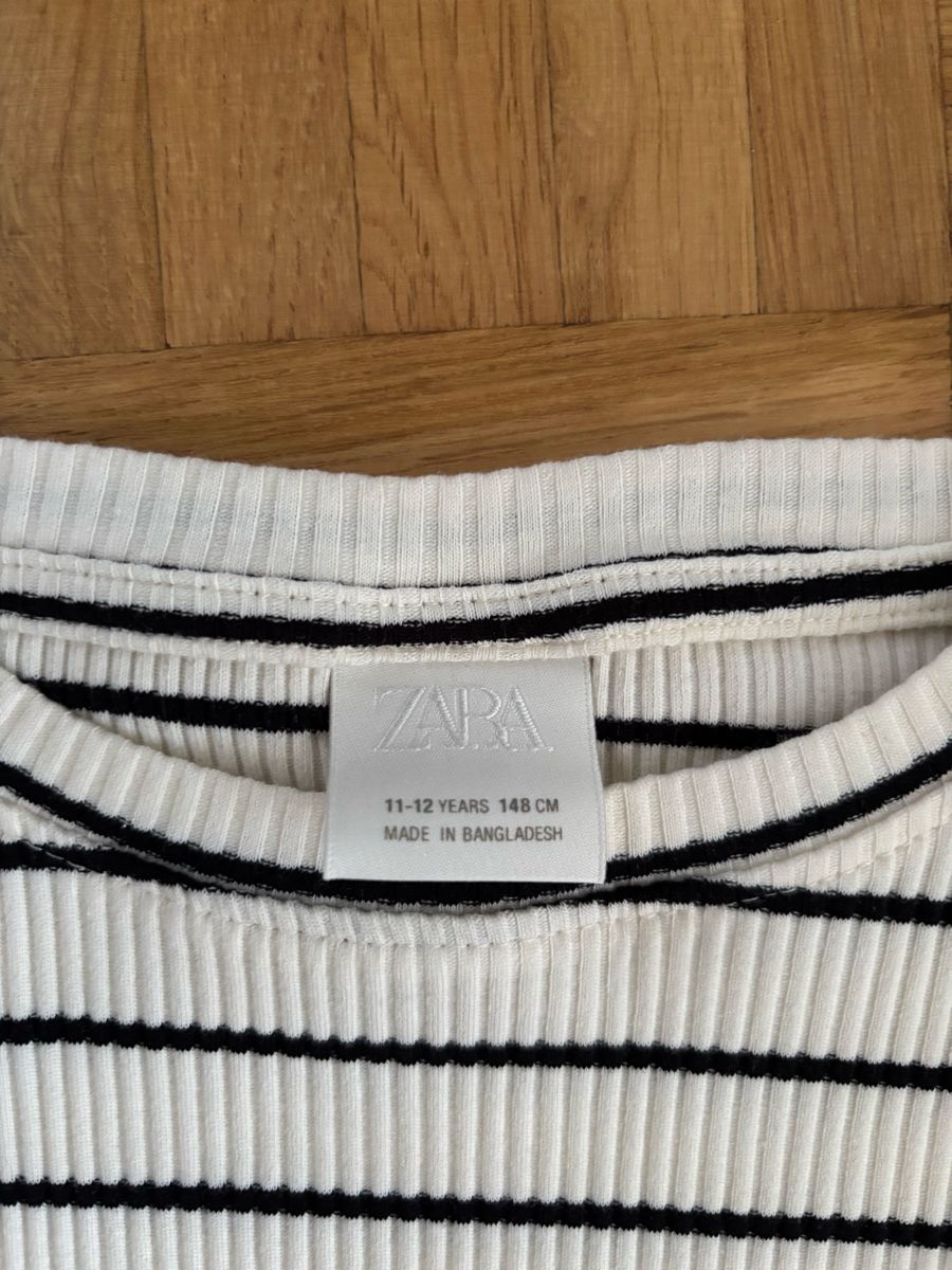 Zara Camicette, T-shirt & Top: T-shirt ZARA, 148 cm. – Nuovo (secondo la descrizione) da Bernex venduto da mar_82vn 1