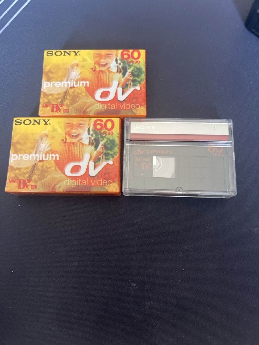 Canon Videocamere: Canon MV690 Mini DV Digital Camcorder with 2 Tapes – Nuovo (secondo la descrizione) da Winterthur venduto da jac_7vpy 4