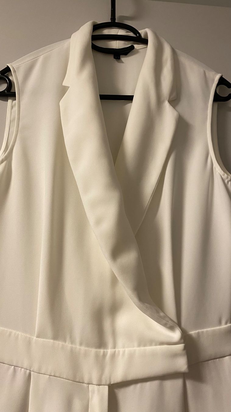 Massimo Dutti Jumpsuits: Eleganter weisser Jumpsuit – Gebraucht aus Starrkirch-Wil von sclupain 2