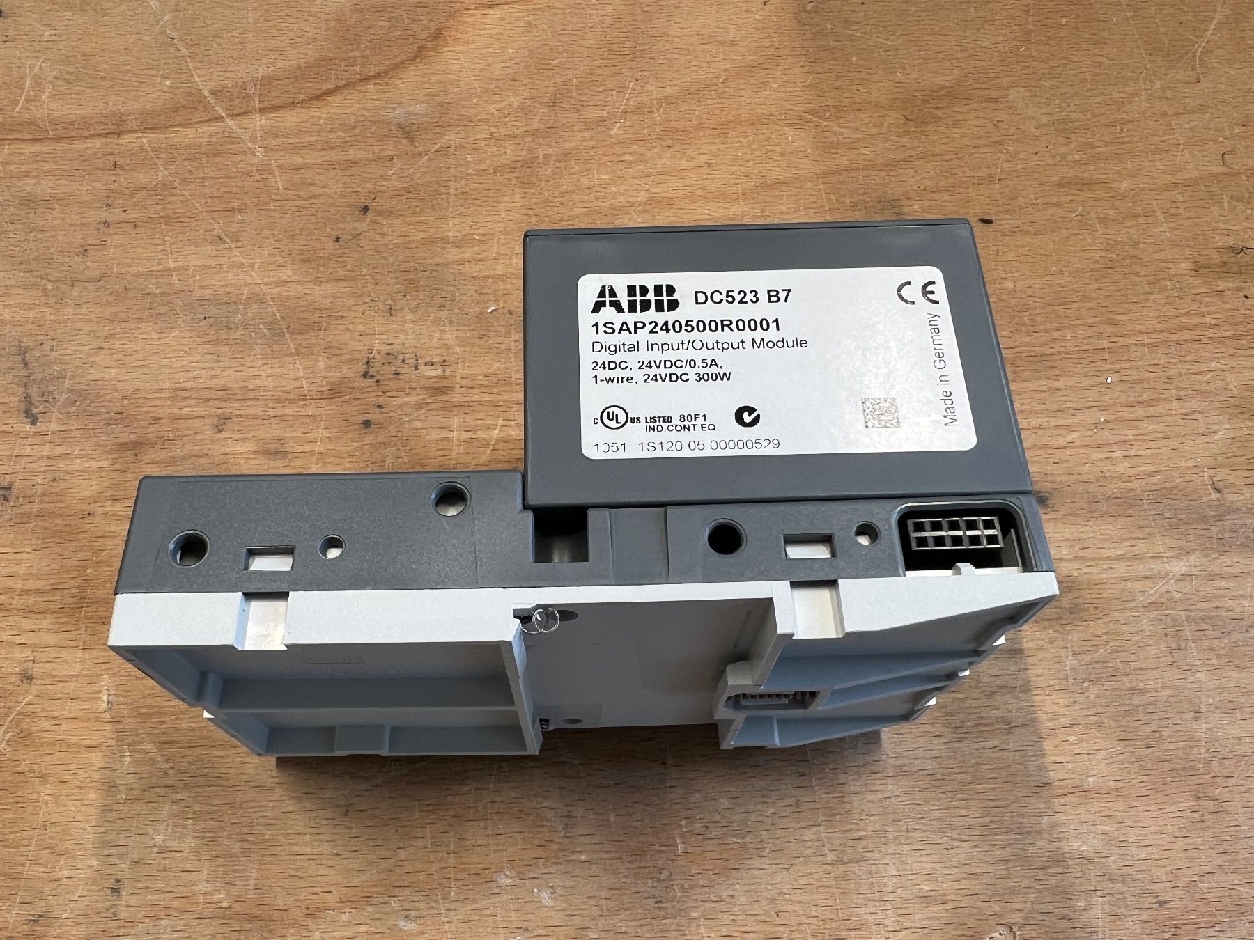Sistema di controllo: ABB SPS / AX522 B9 Ausgangsmodul / DC523 Eingangsmodul – Usato da Romanshorn venduto da Heizungsreglerkaufen 1
