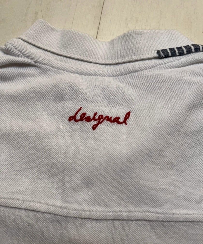 Desigual Polos: Polo Desigual blanc taille L  – D'occasion à Troistorrents par ami_mzq5 3