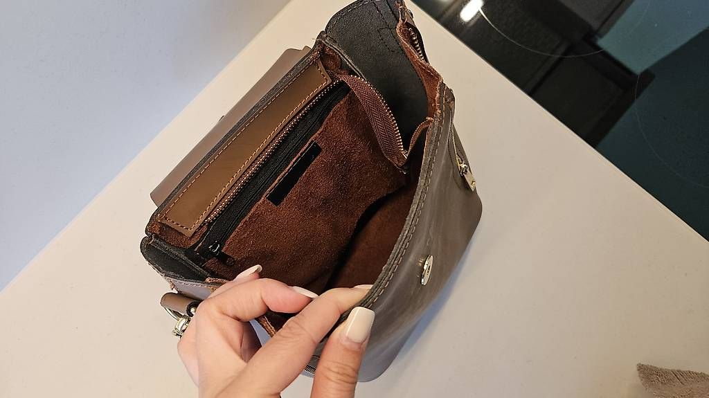 Zaini: Echtleder Handtasche / Rucksack – Usato da Uzwil venduto da chnaef 2