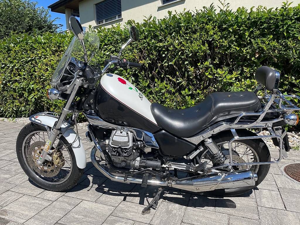 Cruisers: Moto Guzzi Nevada special – D'occasion à Ligornetto par Bezehnder