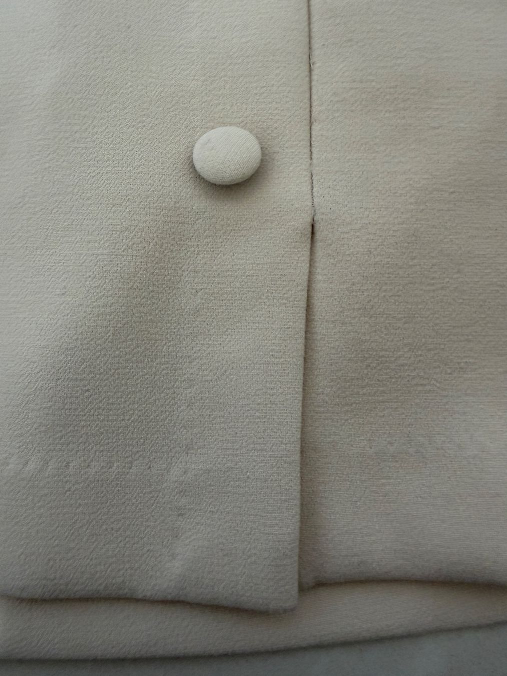 Gonne: Jolie mini jupe crème vintage – Usato da giffers venduto da sev_c9x9 3