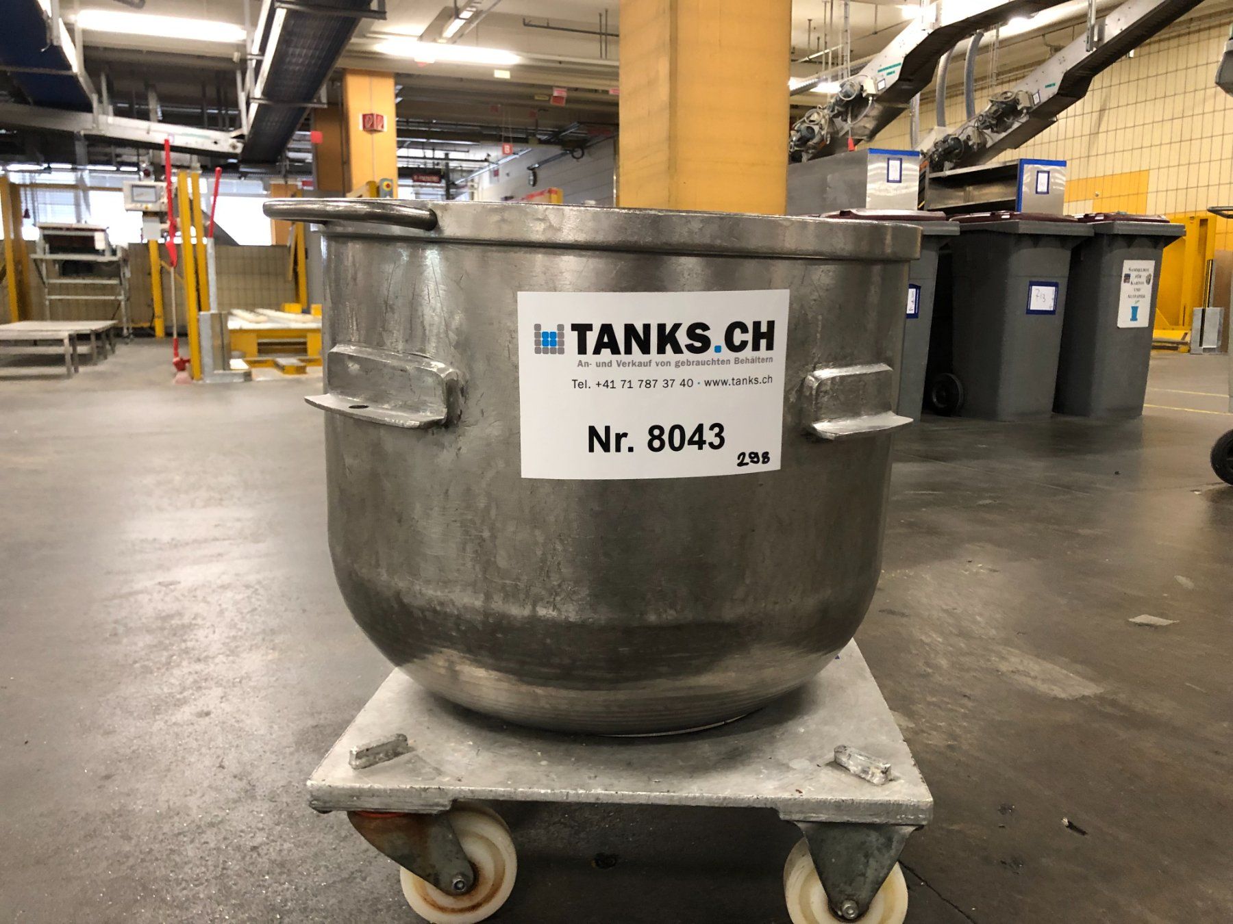 Schalen: 90 Liter Edelstahlschüssel mit passendem Rollwagen – Gebraucht aus Appenzell von OcclineGmbH
