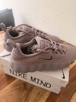 Nike Mind 002 light violett NEU / Grösse 39