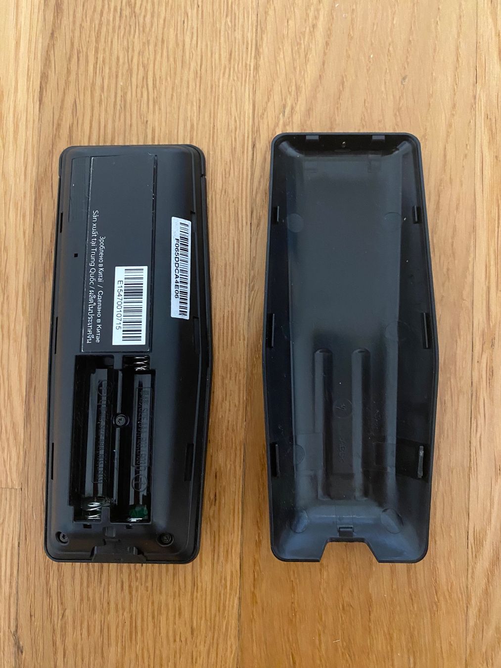 Sony Fernbedienungen: Sony Fernbedienung RMF-TX100E – Gebraucht aus Spreitenbach von Kinga78 2