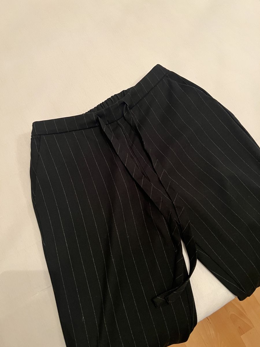 Mango Pantaloni: Mango Hose schwarz gestreift, XXS – Usato da Rothrist venduto da FL_17 1