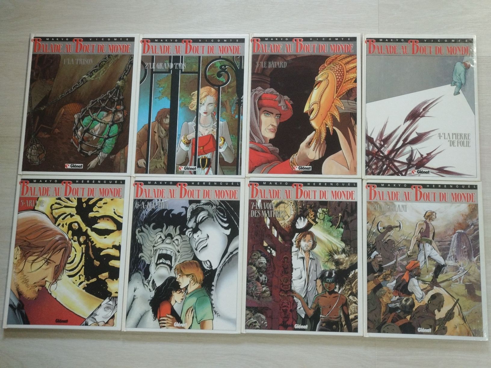 Fumetti:  Balade au bout du monde 1-8 TBE dont EO  – Usato da Farvagny-le-Grand venduto da LaCaverne