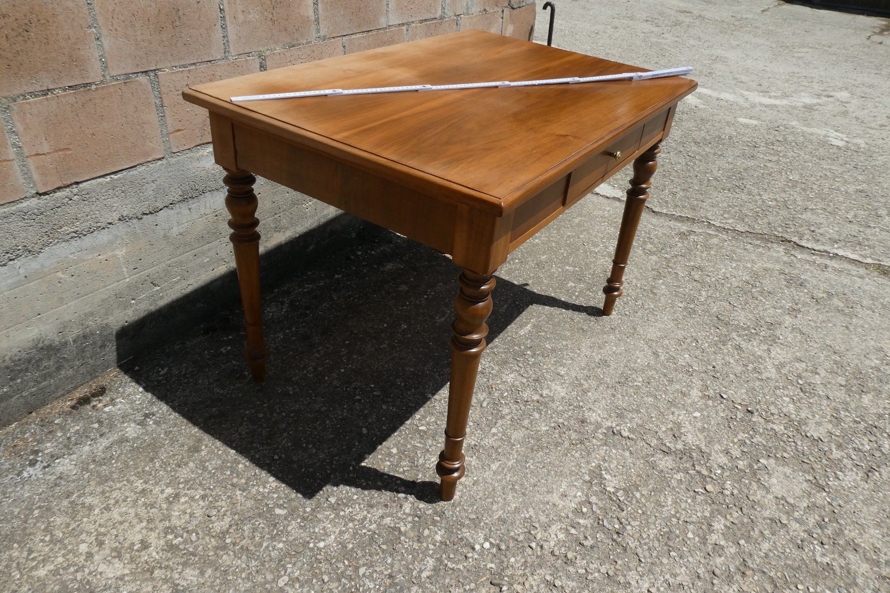 Tavoli: jolie table en noyer – Usato da Fontaines NE venduto da monloisir 6