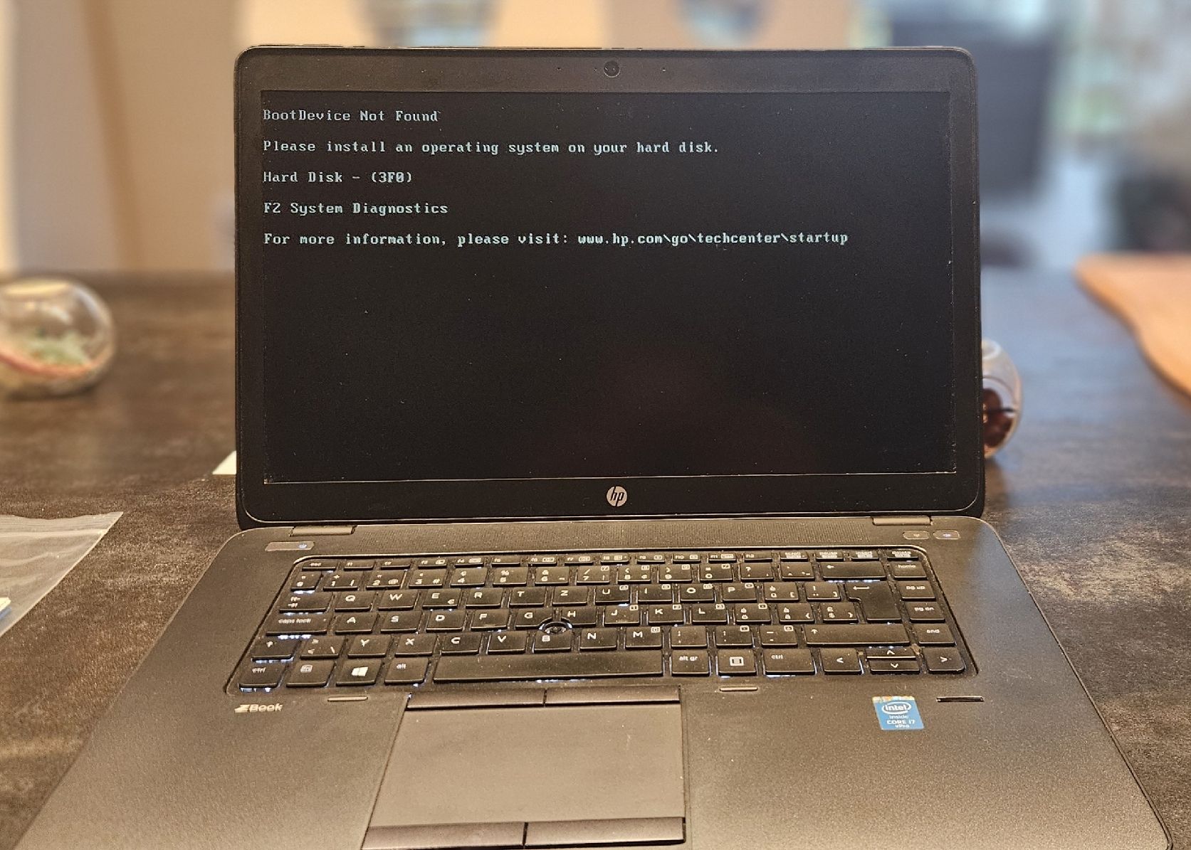 Hewlett Packard Notebooks: HP ZBook 15 G2 ohne HDD – Gebraucht aus Rheinsulz von loeli
