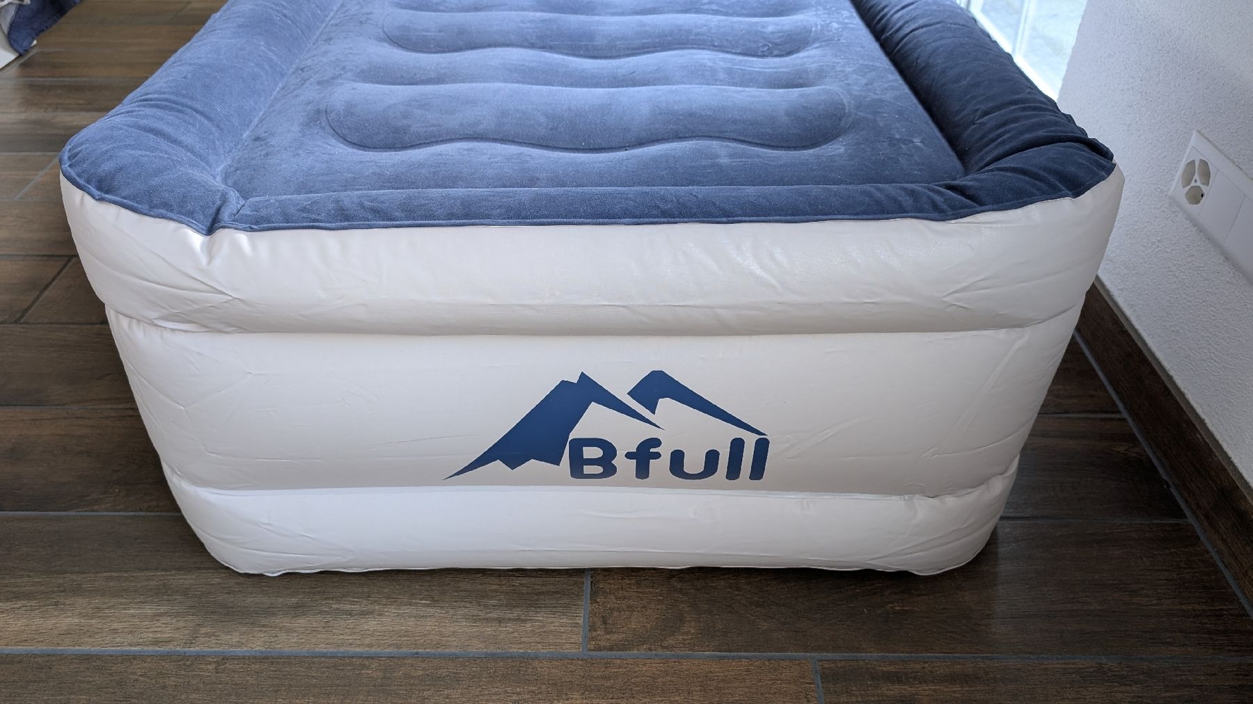 Letti: Luftbett, Gästebett – Usato da Schaffhausen venduto da Pride73 2