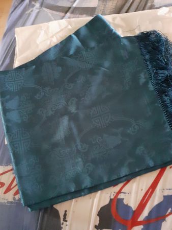 Schal 100 Prozent Silk Dunkelgrün