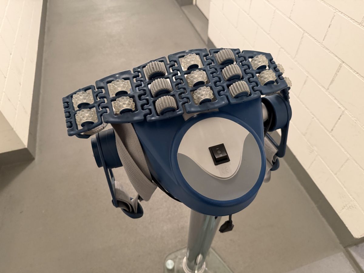 Massagegeräte: Body Massagegerät mit Massagegurt – Gebraucht aus Bettlach von Tradenet100 1