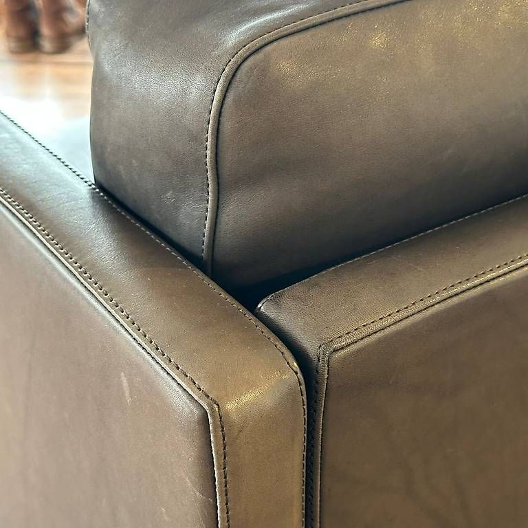 Poltrone: Designer Sessel, Handgefertigtes Schweizer Produkt – Usato da Lachen SZ venduto da ennioc 3
