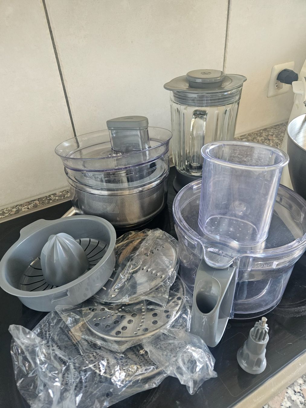 Elettrodomestici da cucina: Kenwood MultiOne Kitchenmachine – Usato da Zürich venduto da AniaKa 2