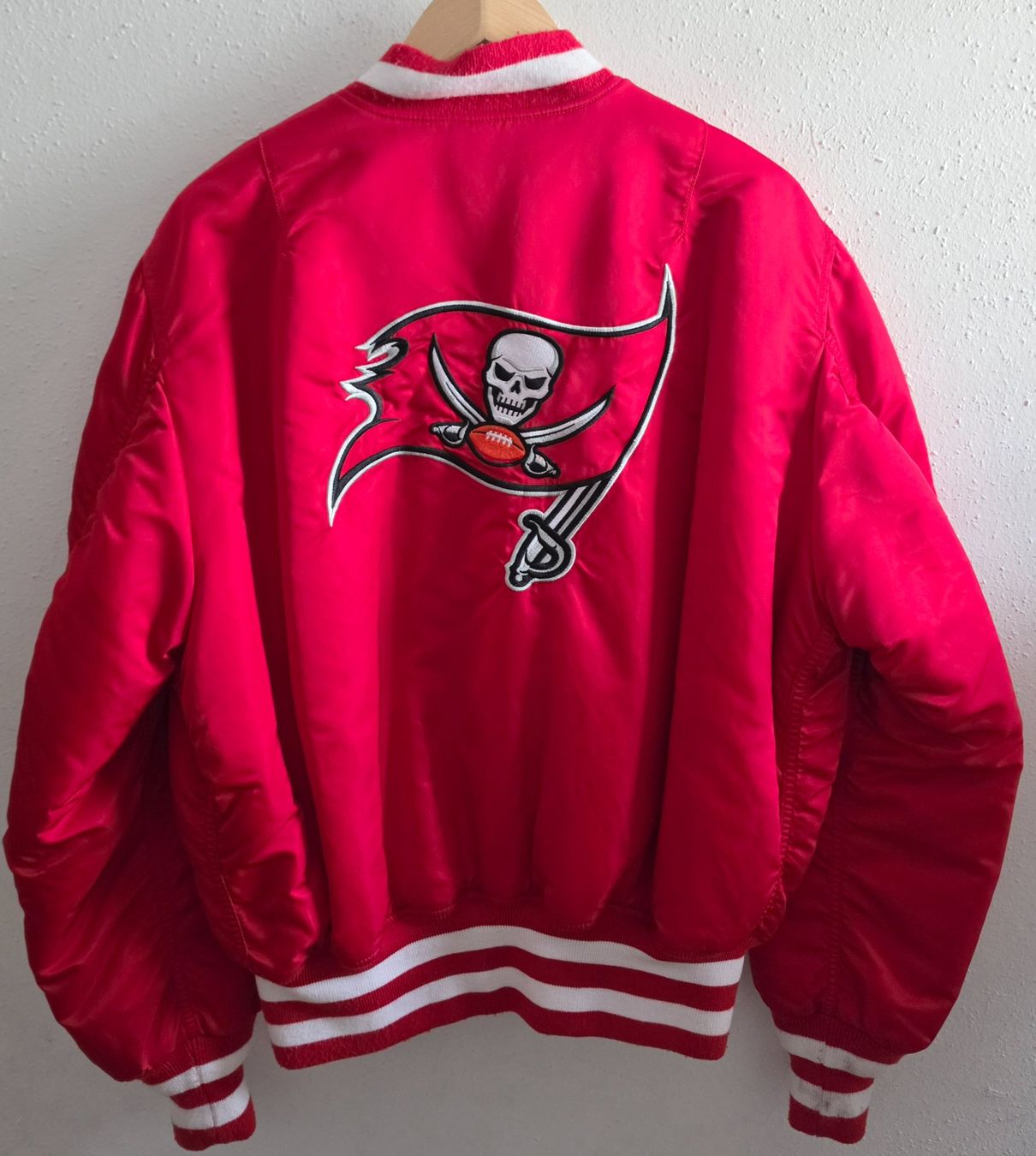 Giacche: Tampa Bay Buccaneers – Usato da Basel venduto da Aspira 1