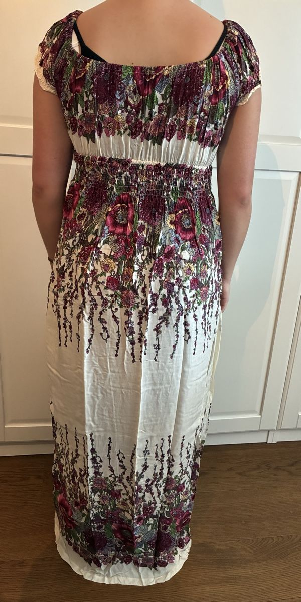 Vestiti: Sommerliches Maxikleid mit Blumenmuster, one Size – Usato da Sursee venduto da Vogi68 1