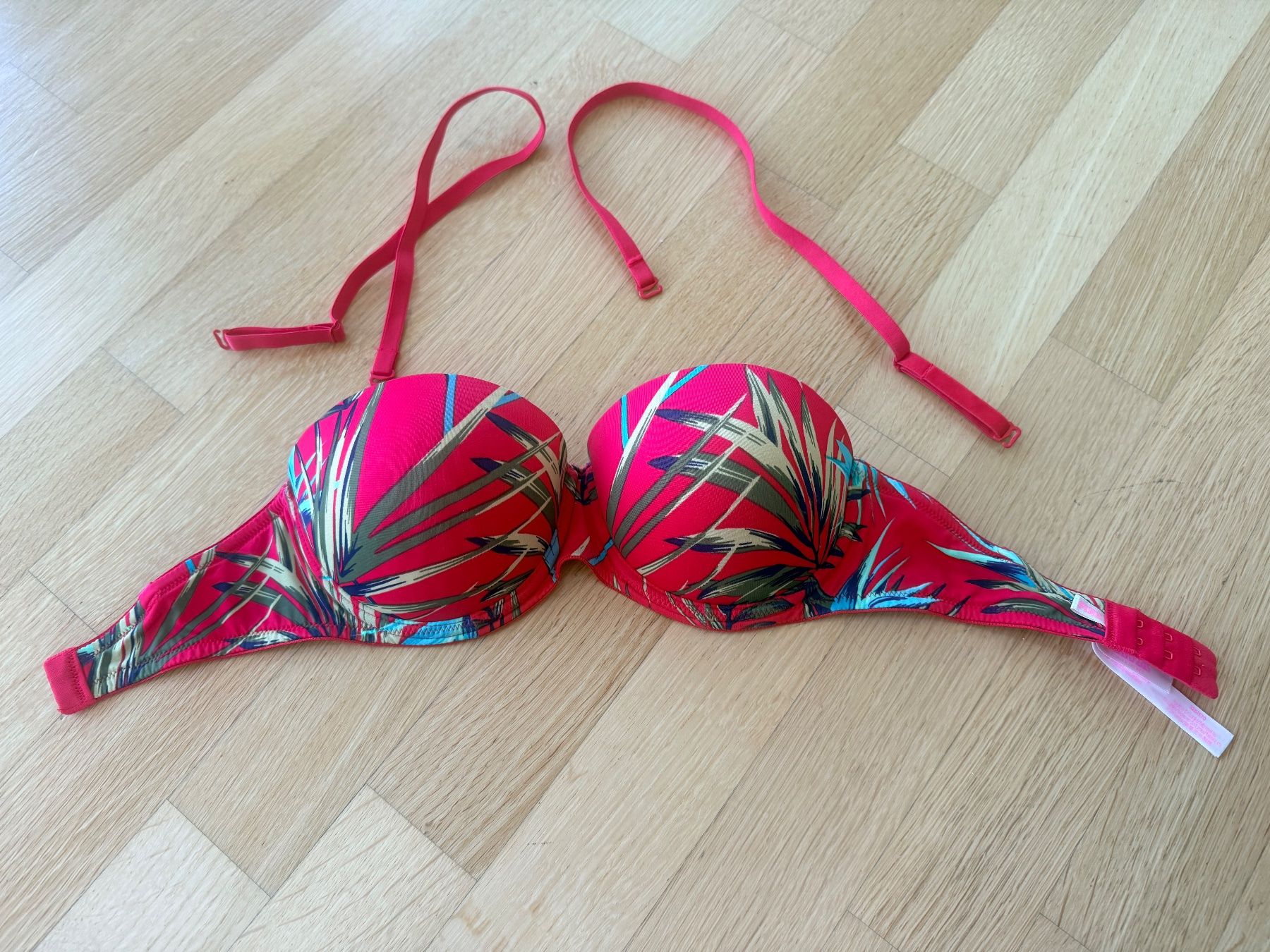 Sonstige Unterwäsche: PINK Push-up BH mit Slip – Neu (gemäss Beschreibung) aus Zürich von CaroGro 1