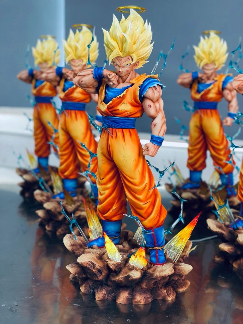 Statuette: DragonballZ Son Goku SSJ2 – Usato da Niederrohrdorf venduto da elwey 3